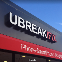 uBreakiFix Arlington